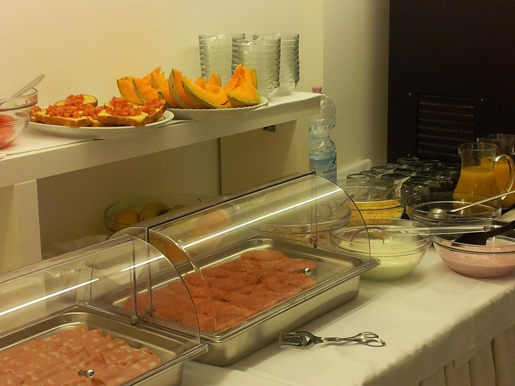 Moreri Hotel 3*